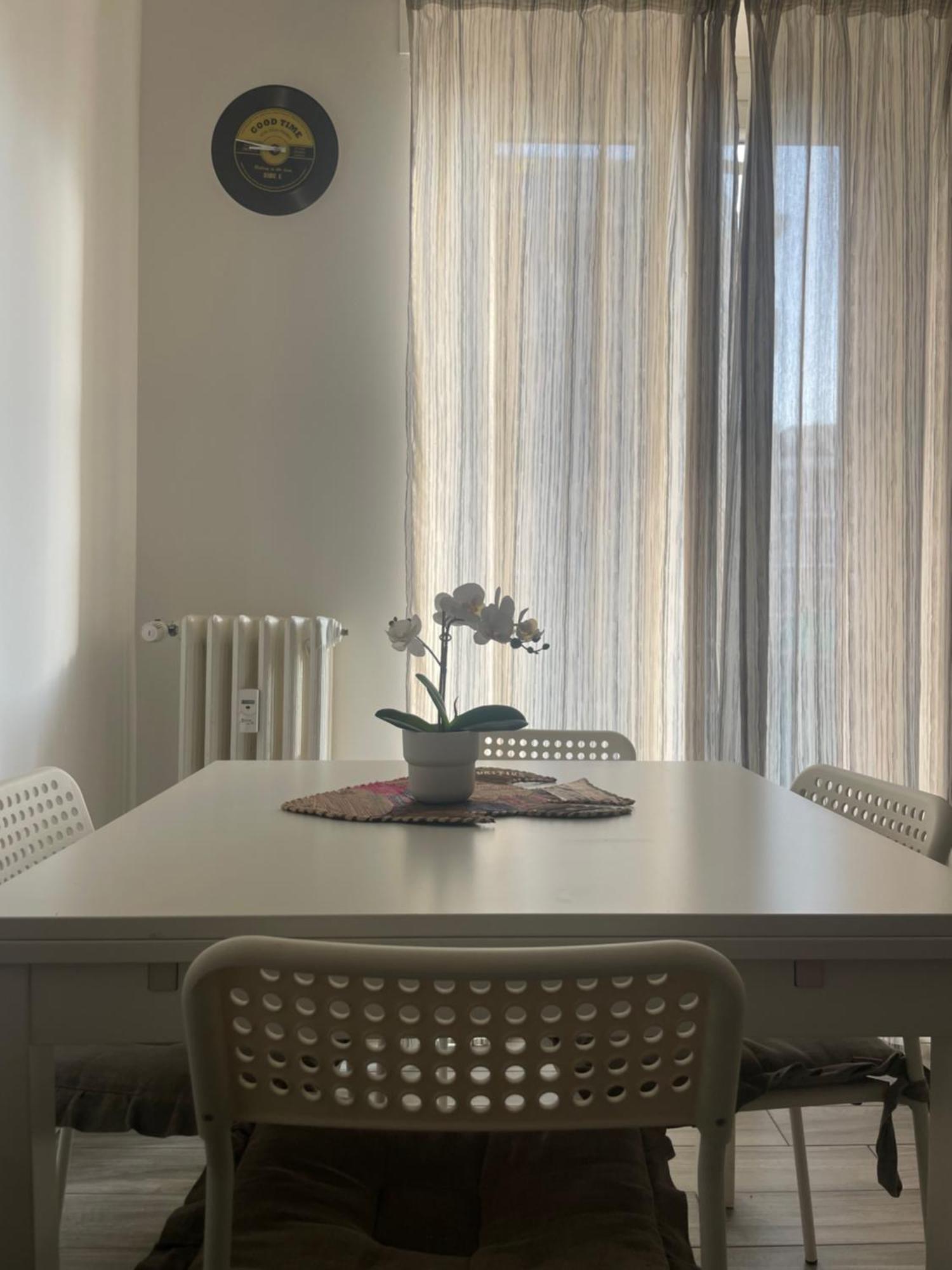 Gardone Apartment - Ampio Appartamento Con 2 Camere Da Letto - Comodo Per Duomo! มิลาน ภายนอก รูปภาพ